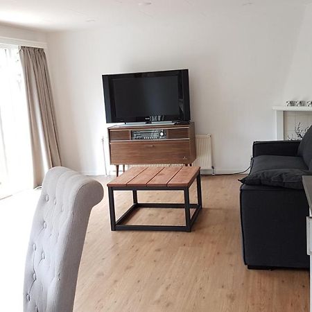 Chalet Op De Veluwe # Linde Putten Luaran gambar