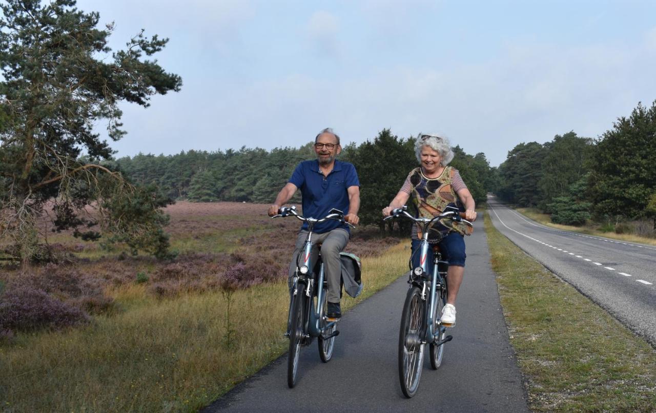 Chalet Op De Veluwe # Linde Putten Luaran gambar